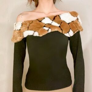 2000’s off shoulder sweater top